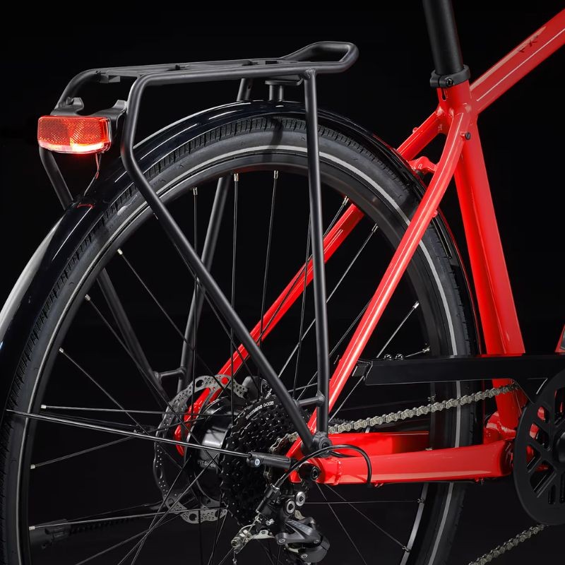Vélo de ville électrique Trek FX +2 Vélo de ville électrique Trek FX +2
