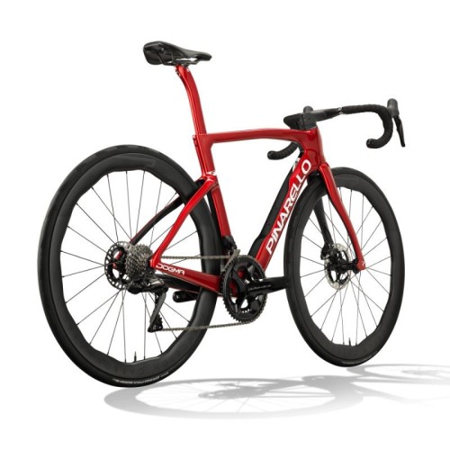 Bicicletta da corsa Pinarello Dogma F Sram Red eTap AXS DT Swiss ARC 1450 Starry Red 2026