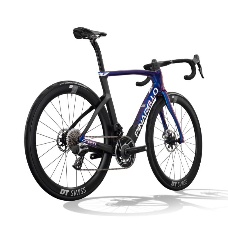 Vélo de route Pinarello Dogma F Sram Red eTap AXS DT Swiss ARC 1450 Luxter Blue 2026