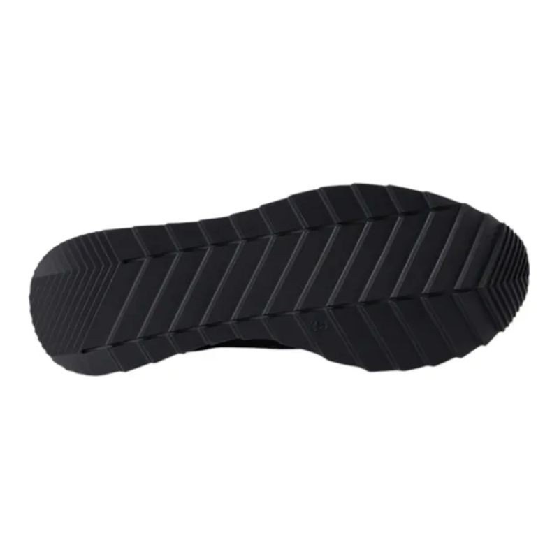 Podio DMT Shoes - Black