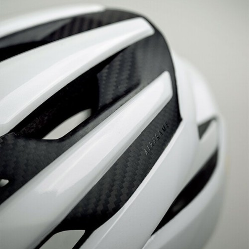 Met Trenta 3K Carbon Mips cycling helmet