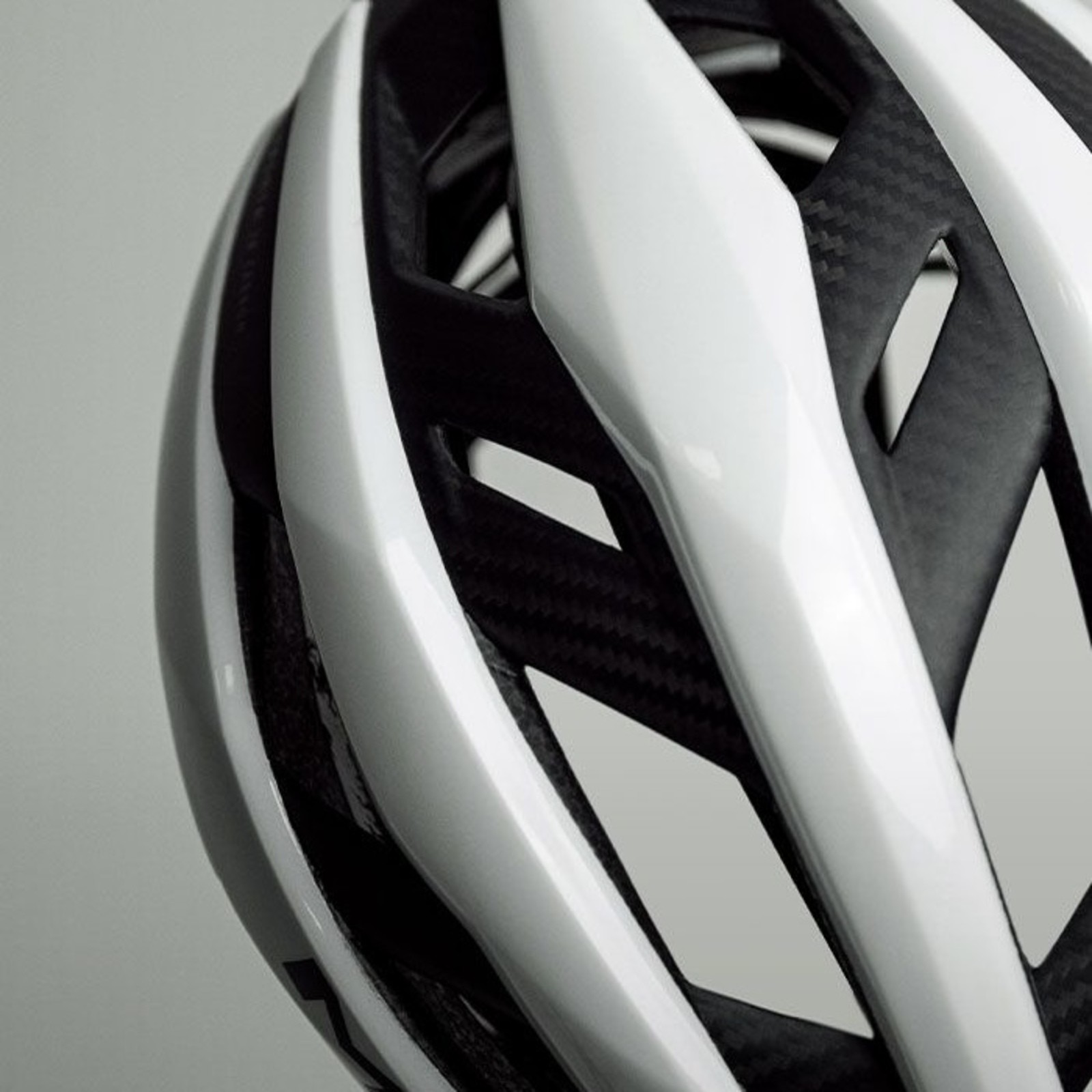 Met Trenta 3K Carbon MIPS Gloss White WH1 Fahrradhelm - 3HM162CE00
