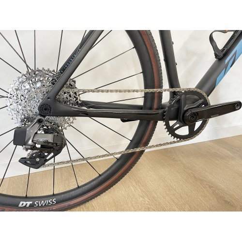 Bicicleta de gravel KTM X-Strada Master de carbono usada, modelo 2023 - Talla 55 cm