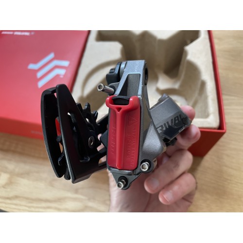 Câmbio traseiro SRAM Rival eTap AXS XPLR de 12 velocidades - máximo de 44 dentes - Recondicionado