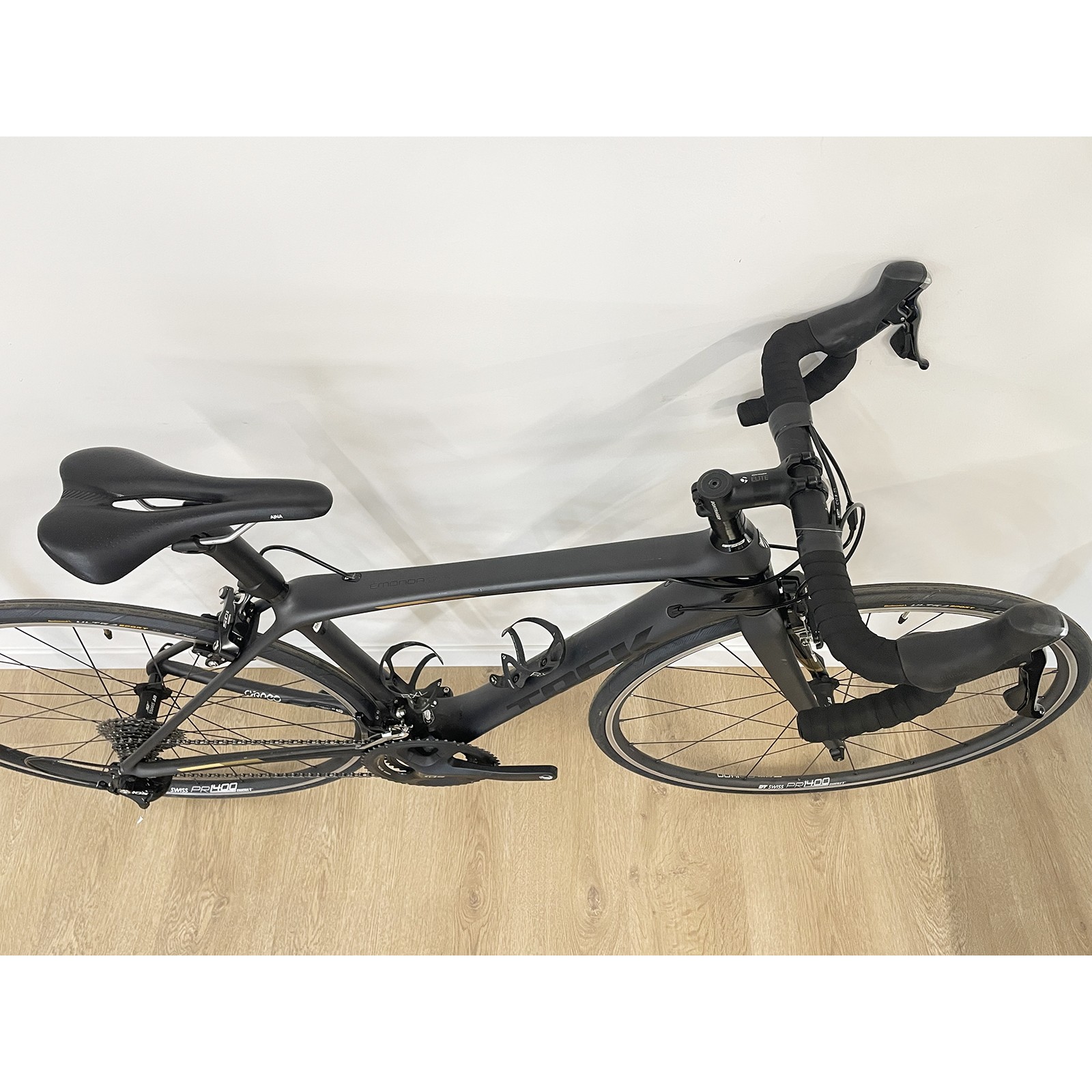 Used Trek Émonda SL 5 2018 carbon Road Bike with Shimano 105 components - Size 50 cm