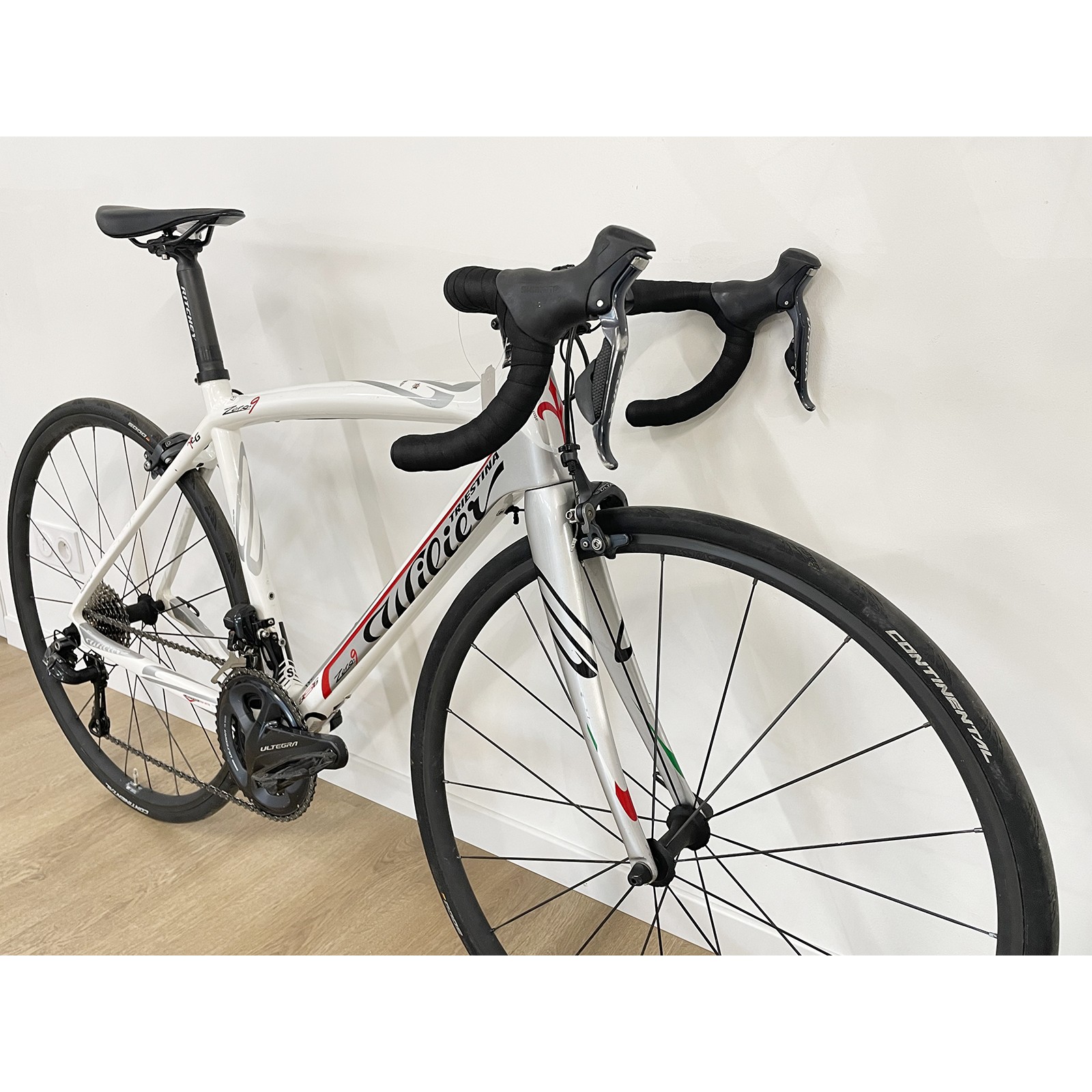 Bicicleta de estrada usada Wilier Triestina Zero.9 2013 Ultegra Di2 11v carbono tamanho S 52cm
