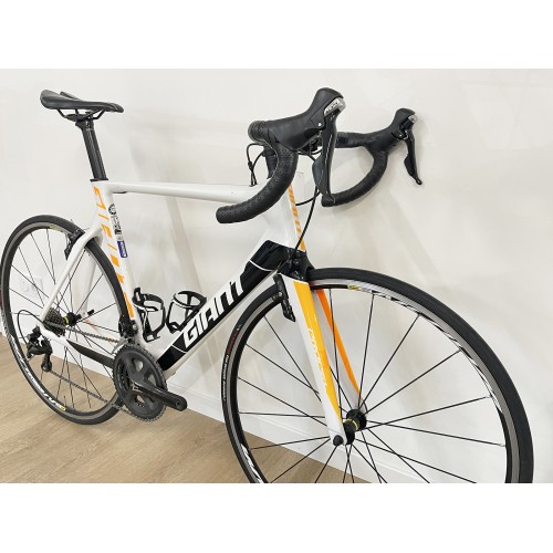 Bicicleta de estrada Giant Propel Shimano 105 em carbono 2017 - Tamanho M/L 55cm
