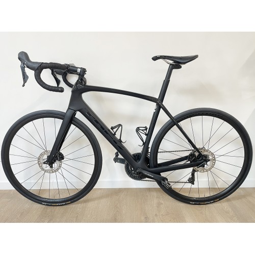 Used Trek Domane SL 5 Road Bike Shimano 105 carbon, 2020 model - Size 56 cm (L)
