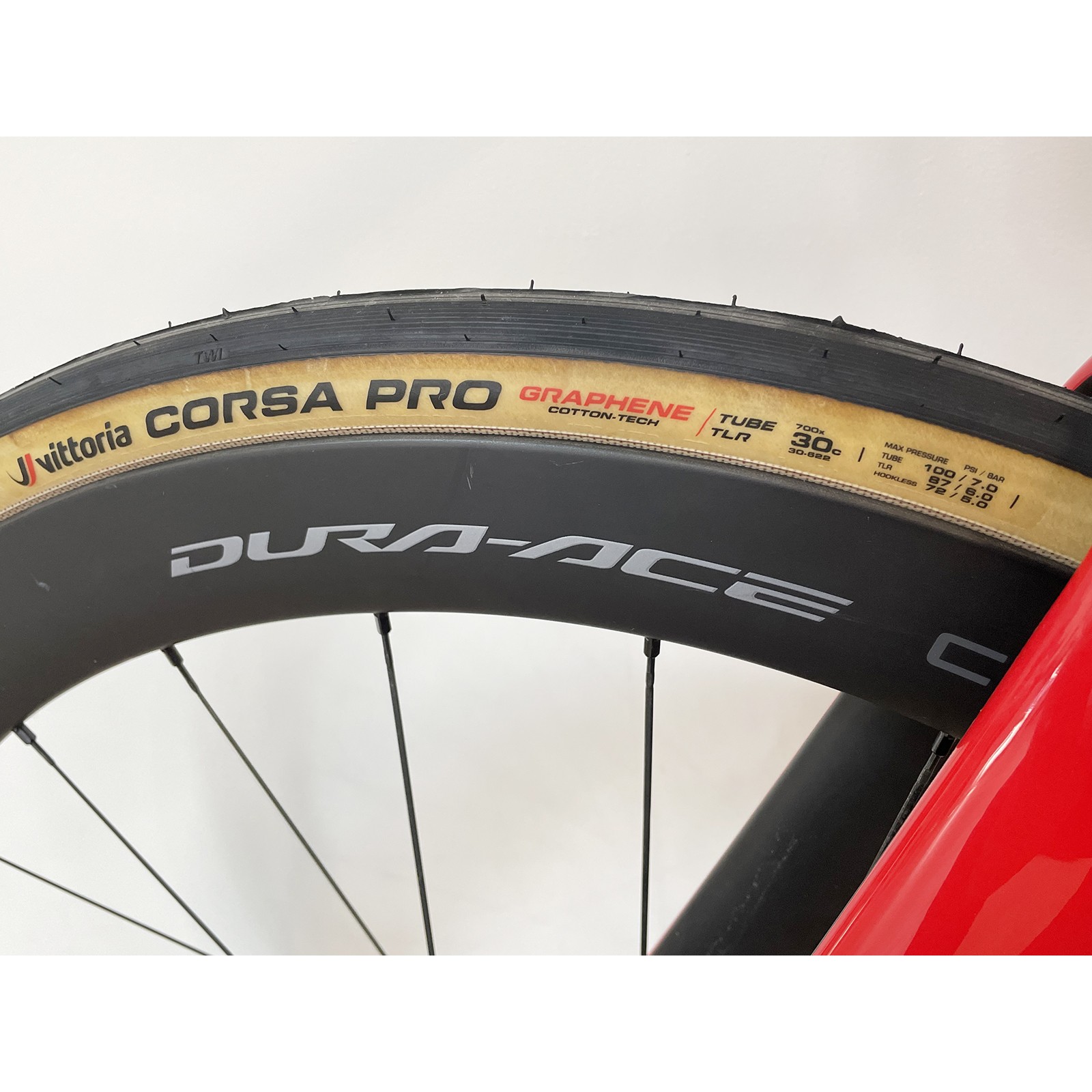 Vélo de route Trek Madone SLR 7 Shimano Ultegra Di2 12v Red Project One 2023 - Taille 52 cm (S)