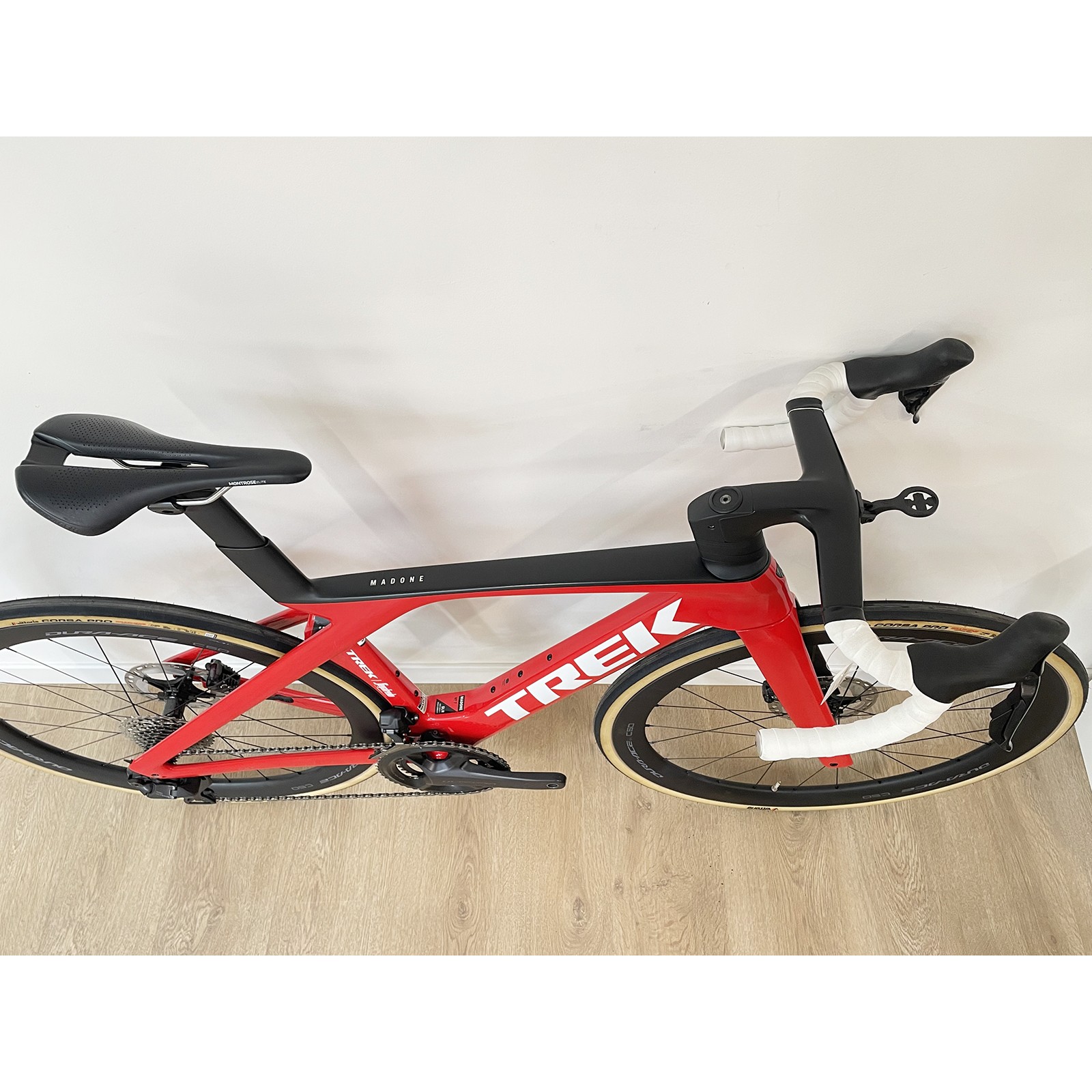 Trek Madone SLR 7 Rennrad Shimano Ultegra Di2 12v Rot Project One 2023 - Größe 52cm (S)