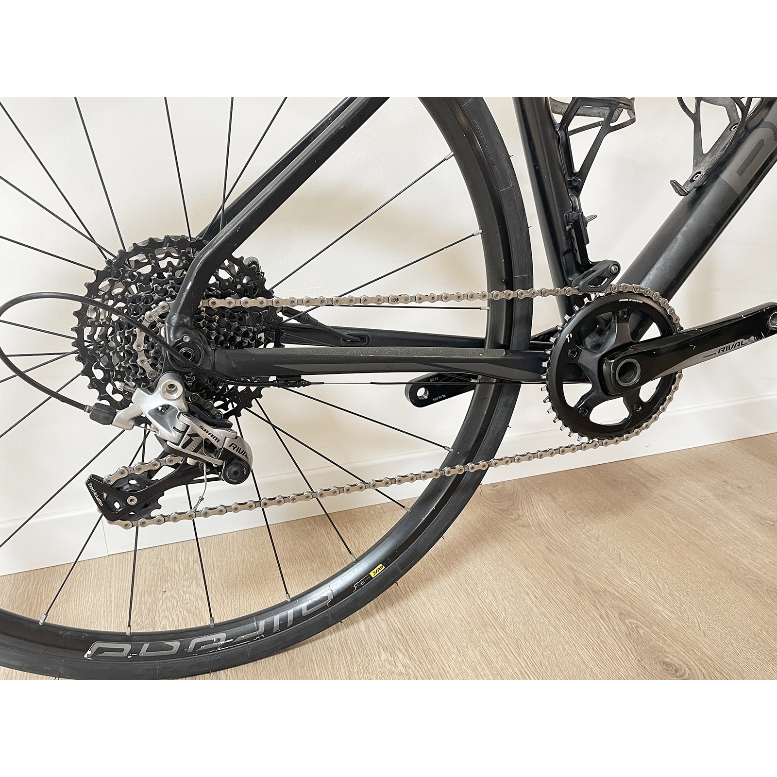 Bicicleta usada BMC Roadmachine X 2020 para gravel/estrada - Tamanho 54 cm (M)