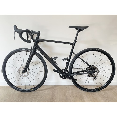 Bicicleta de gravel/carretera BMC Roadmachine X 2020 usada - Talla 54 cm (M)