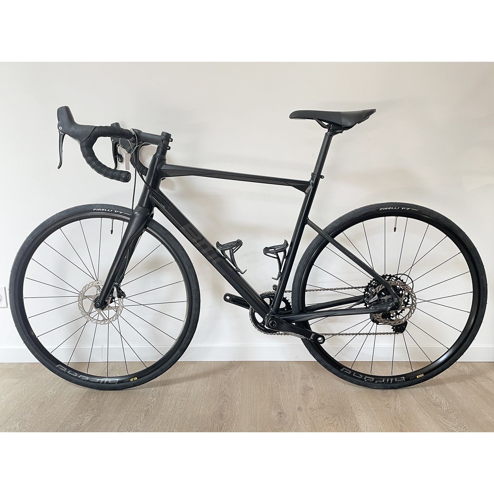 Bicicletta da strada/gravel BMC Roadmachine X 2020 usata - Taglia 54 cm (M)