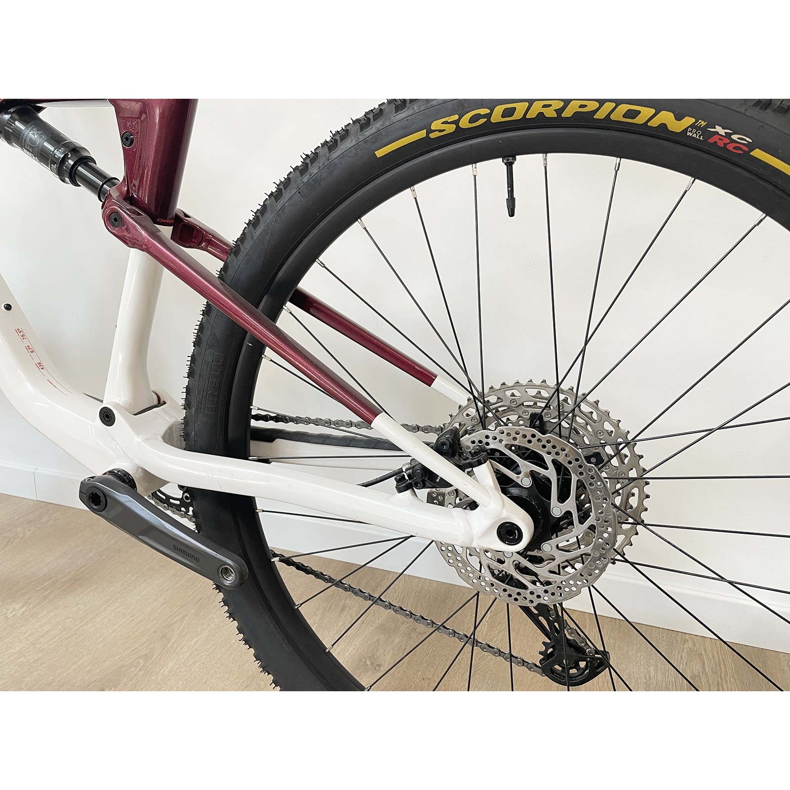 VTT d'occasion Orbea OIZ H30 tout suspendu carbone taille L 2024