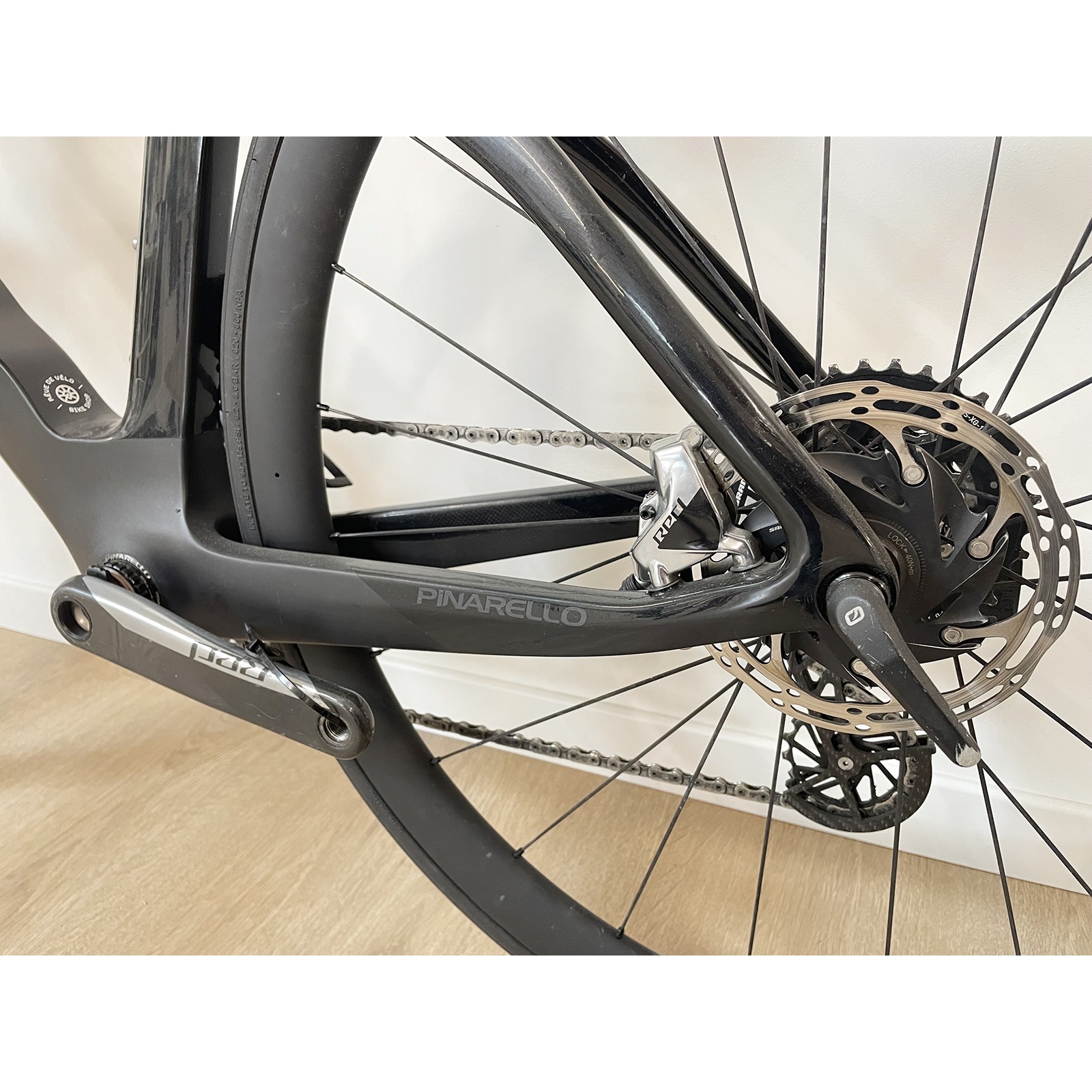 Used racing bike Pinarello Dogma F Red AXS 12s carbon black 2023 - 51.5 cm (S)