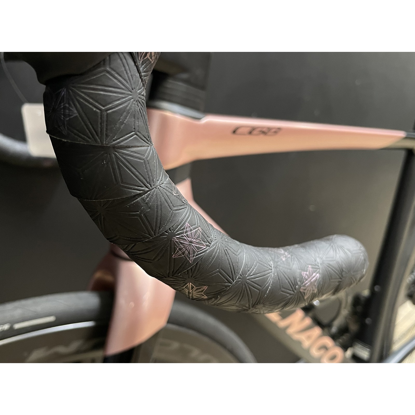 Bicicleta de carretera usada Colnago C68 Dura-Ace Di2 de 12 velocidades, talla S 48.5 (altura 53.9 cm), año 2025