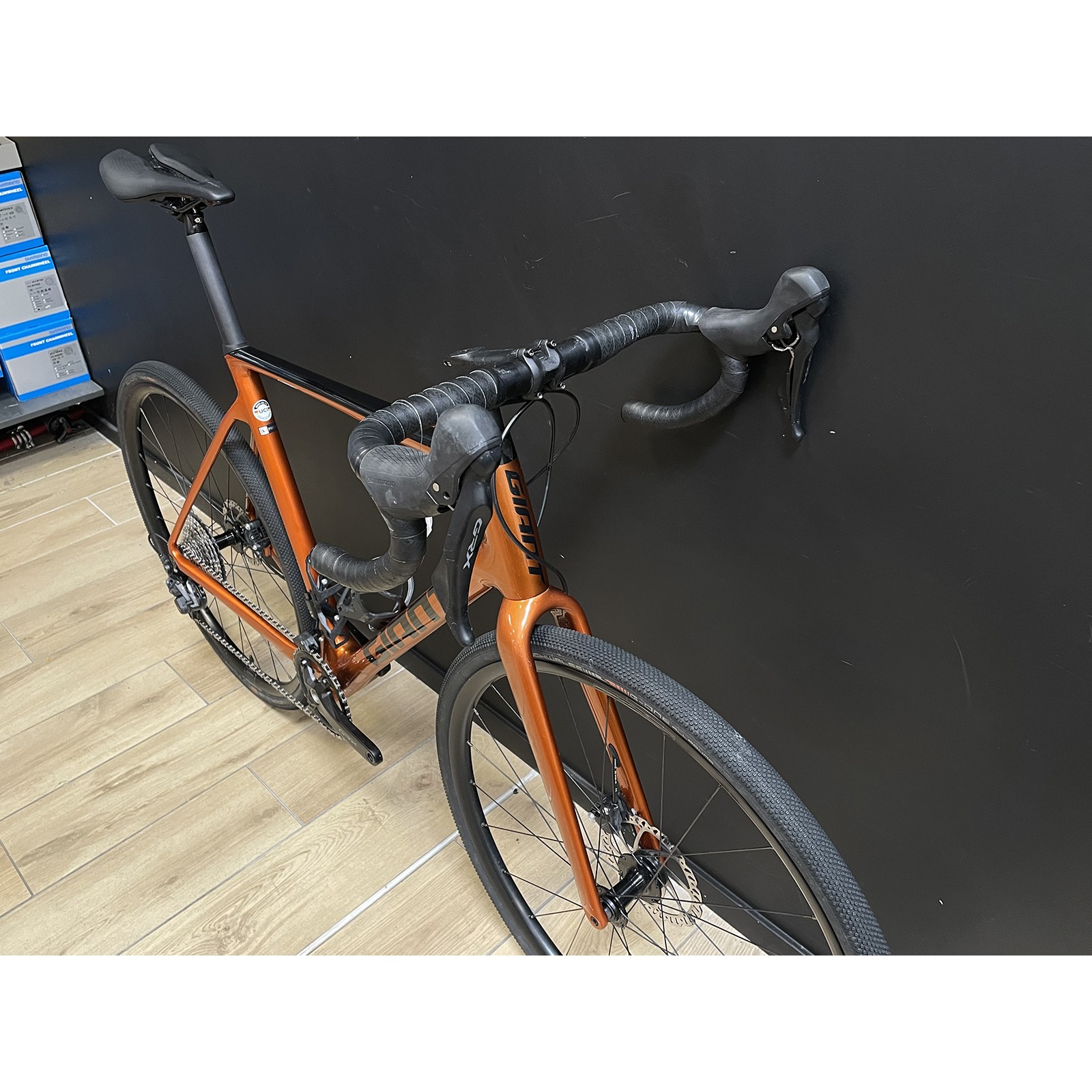 Bicicleta gravel Giant TCX Advanced Pro 2 Amber Glow em carbono, usada, ano 2022 - tamanho L