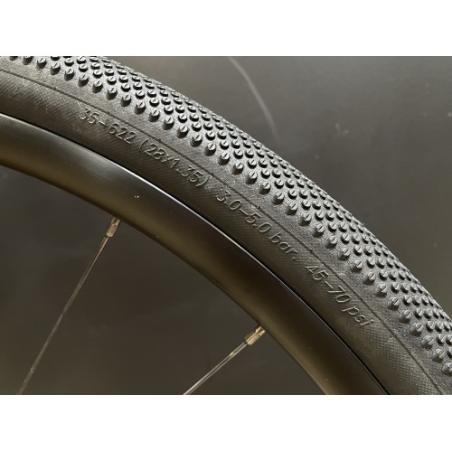 Bicicletta gravel Giant TCX Advanced Pro 2 Amber Glow in carbonio, usata, anno 2022, taglia L.