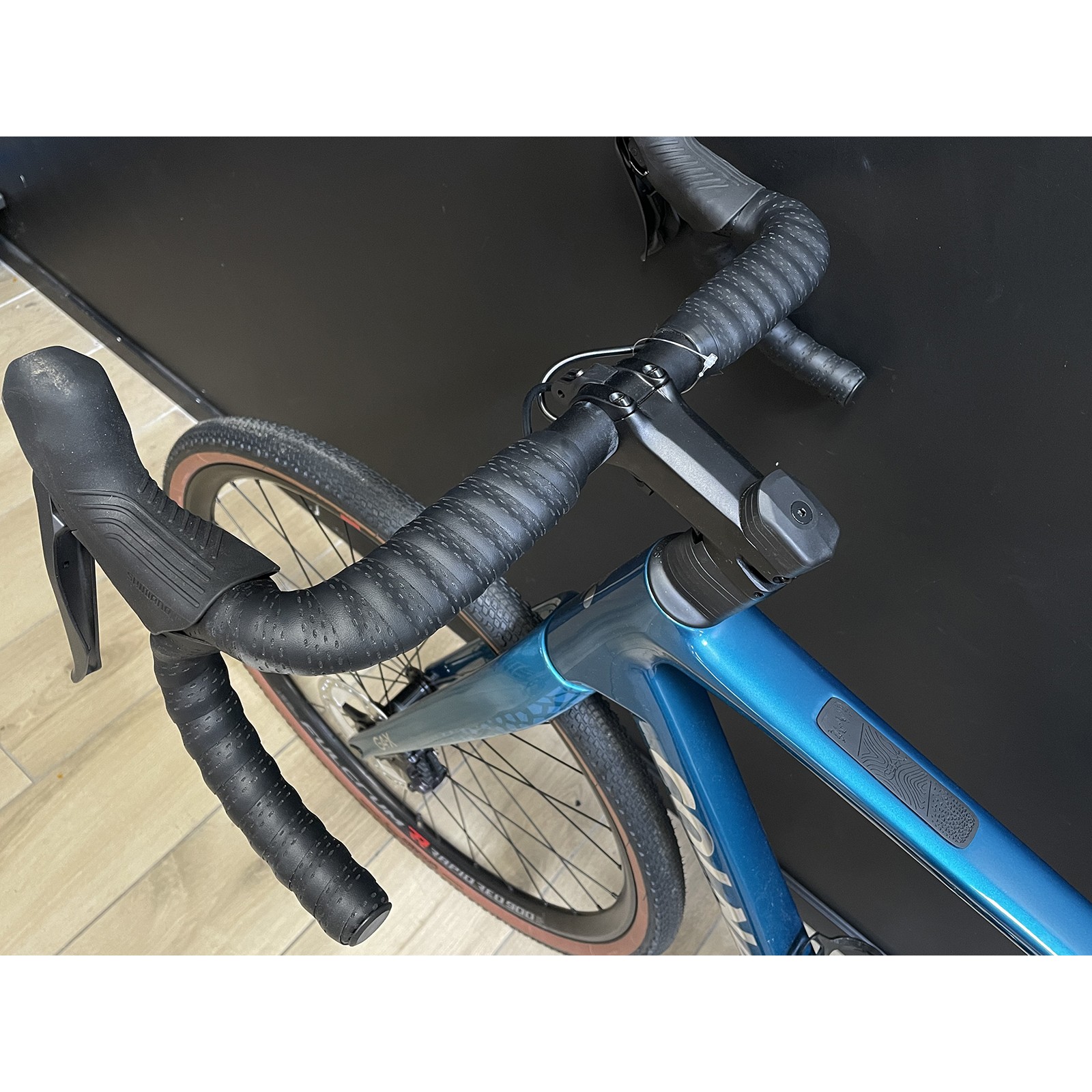 Vélo de gravel Colnago G4-X Shimano GRX Fulcrum Rapid Red 900 DB Bleu