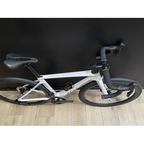 Bicicleta de carretera Colnago V4 Shimano Ultegra R8170 DI2 12s Vision SC 45 blanca