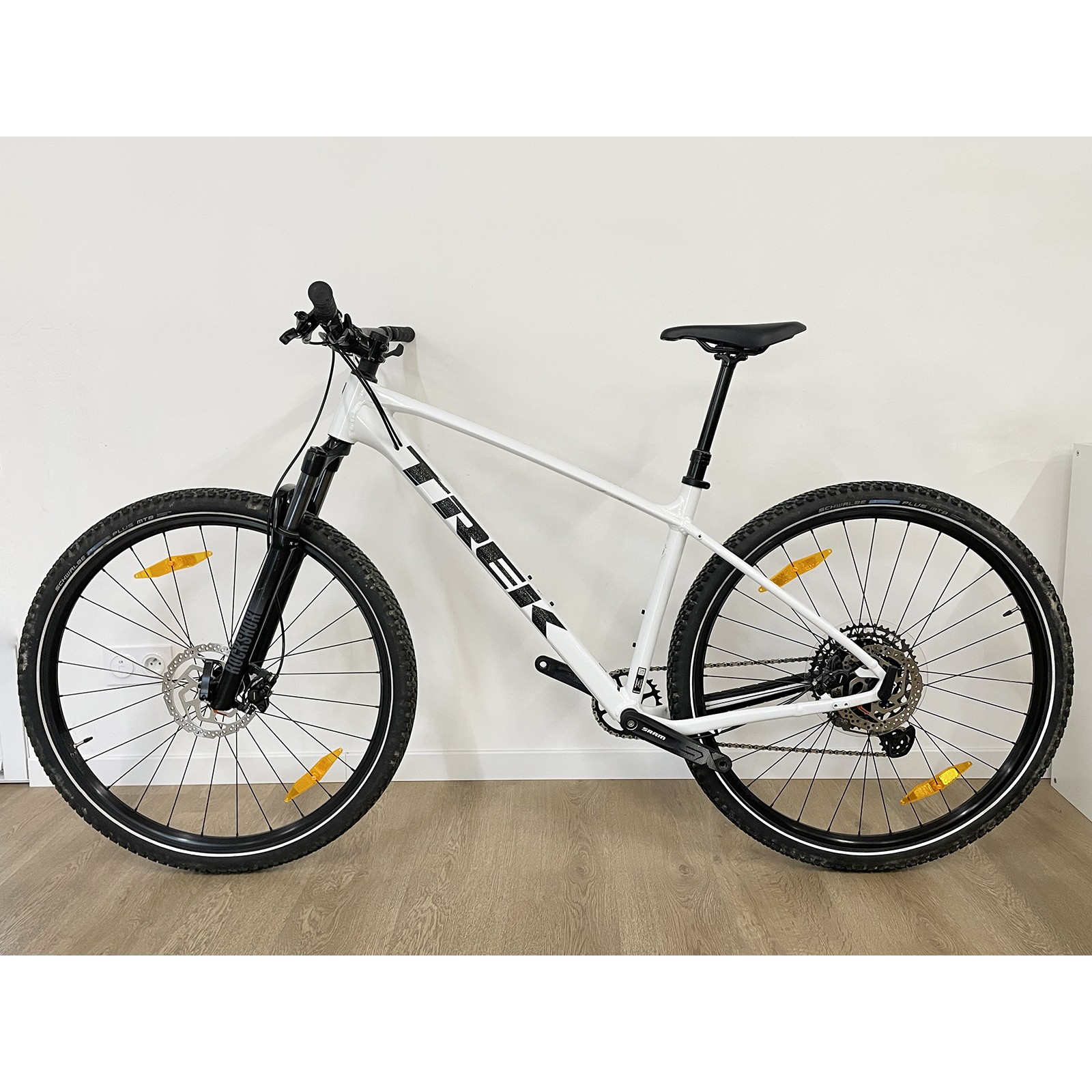 Bicicleta de montaña rígida Trek Marlin 7 Gen 3 SX Eagle Crystal White 2024 usada - Talla L