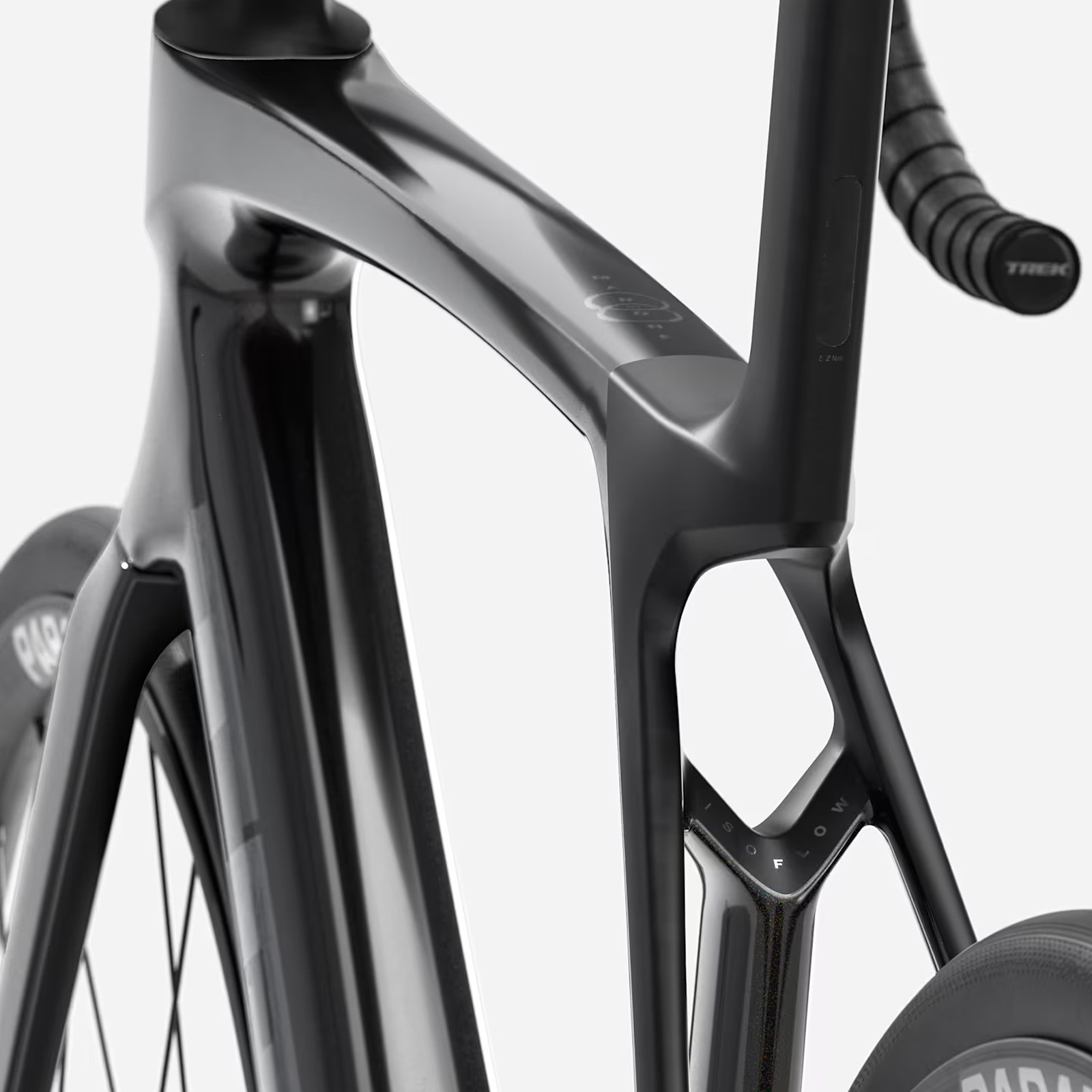 Bicicleta de estrada Trek Madone SL 5 Gen.8 Shimano 105 Gloss Dark Star / Matte Deep Smoke Carbon 2026