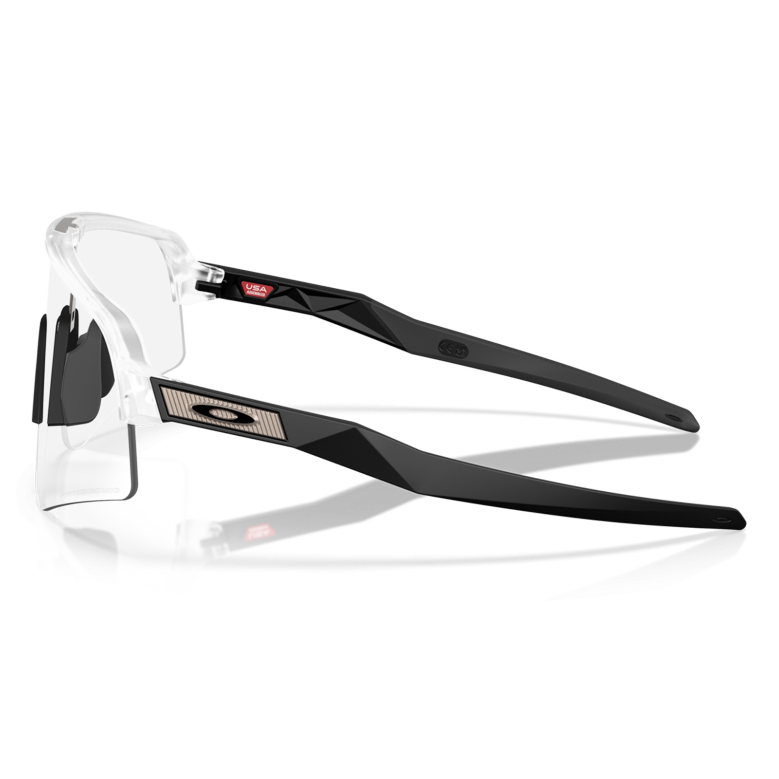 Lunettes de vélo Oakley Sutro Lite Sweep Matte Clear / Clear To Black Iridium Photochromic OO9465-390