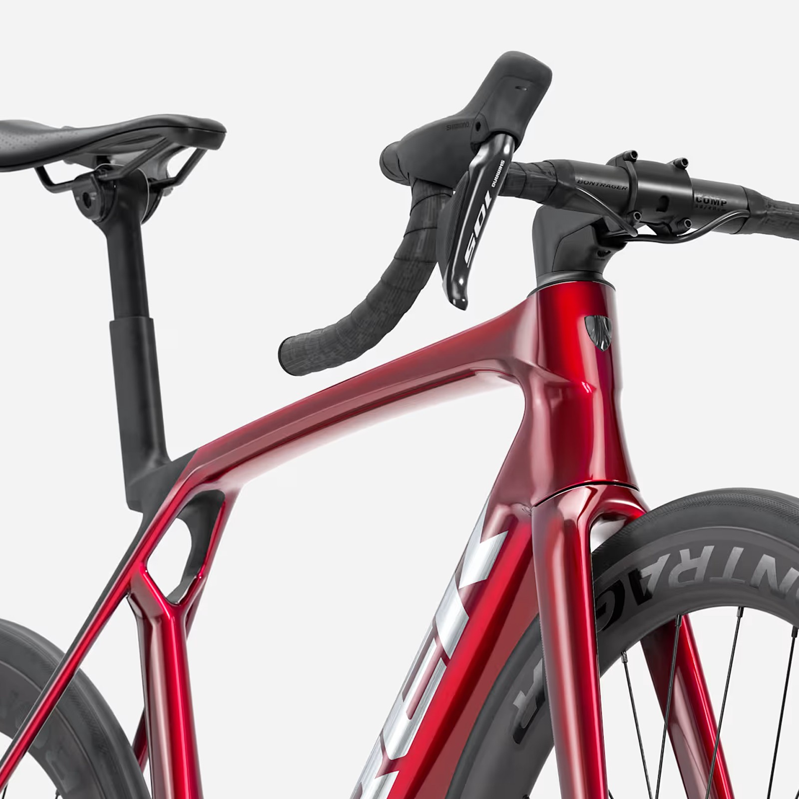 Trek Madone SL 6 Gen.8 105 Di2 Gloss Fury Red / Matte Deep Smoke vélo de route carbone 2026