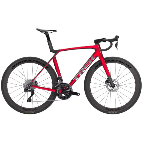 Bicicleta de estrada Trek Madone SL 6 Gen.8 105 Di2, vermelho brilhante Fury Red / cinza escuro fosco, carbono, 2026