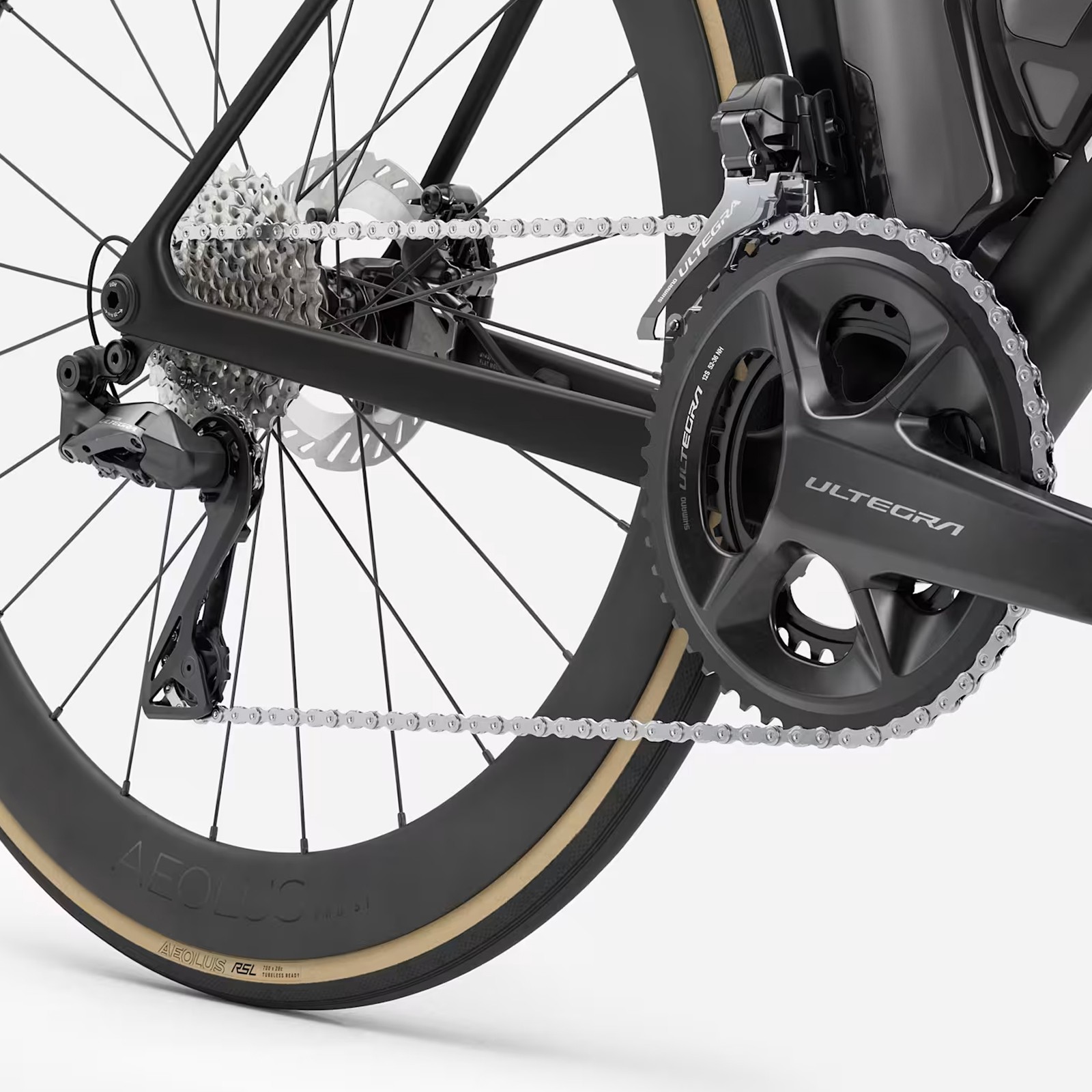 Trek Madone SLR 7 Gen.8 Ultegra Di2 Matte Deep Smoke vélo de course carbone 2026