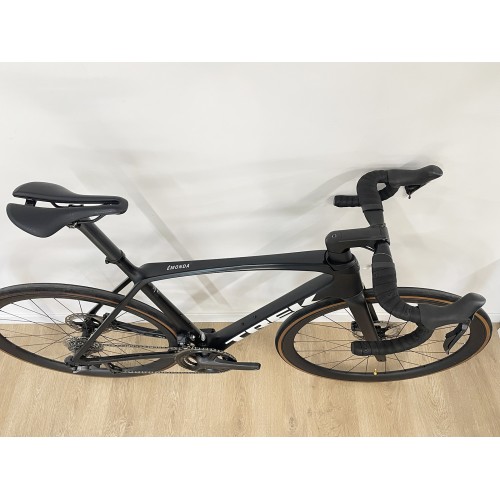 Bicicleta de carretera usada Trek Émonda SL 7 2024 de carbono Ultegra Di2 - Talla 56 cm (L)