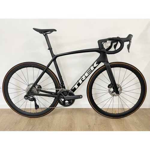 Bicicleta de carretera usada Trek Émonda SL 7 2024 de carbono Ultegra Di2 - Talla 56 cm (L)
