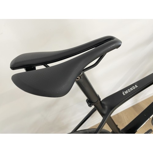 Vélo de route d'occasion Trek Émonda SL 7 2024 carbone Ultegra Di2 - Taille 56 cm (L)