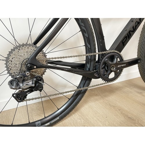 Pinarello Grevil GRX 815 DI2 2023 - Usada - Reacondicionada