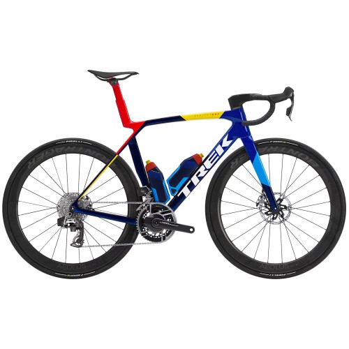 Bicicleta de carreras Trek Madone SLR 9 AXS Gen.8 Roja AXS E1 12v Team Replica de carbono 2026