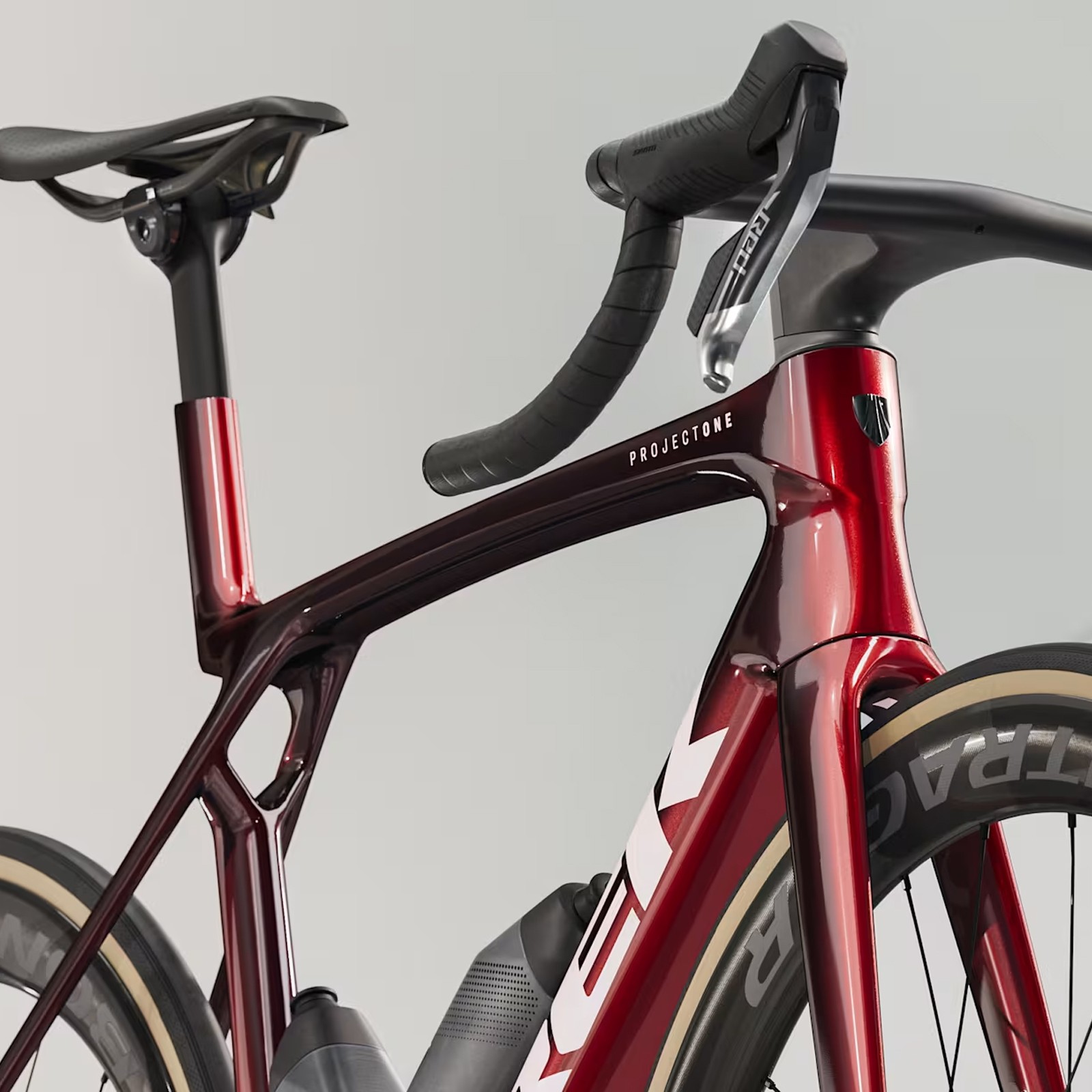 Trek Madone SLR 9 AXS Gen.8 Red AXS E1 12-fach Carbon Red Smoke Carbon-Rennrad 2026