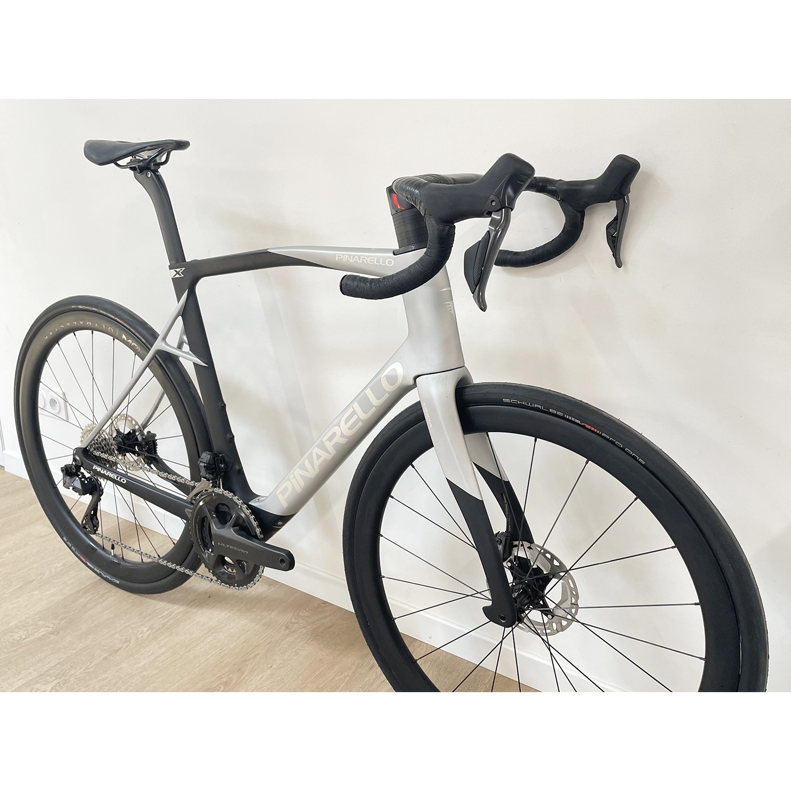 Bicicleta de carretera usada Pinarello X7 carbono Ultegra Di2 12v 2025 - Talla 56cm