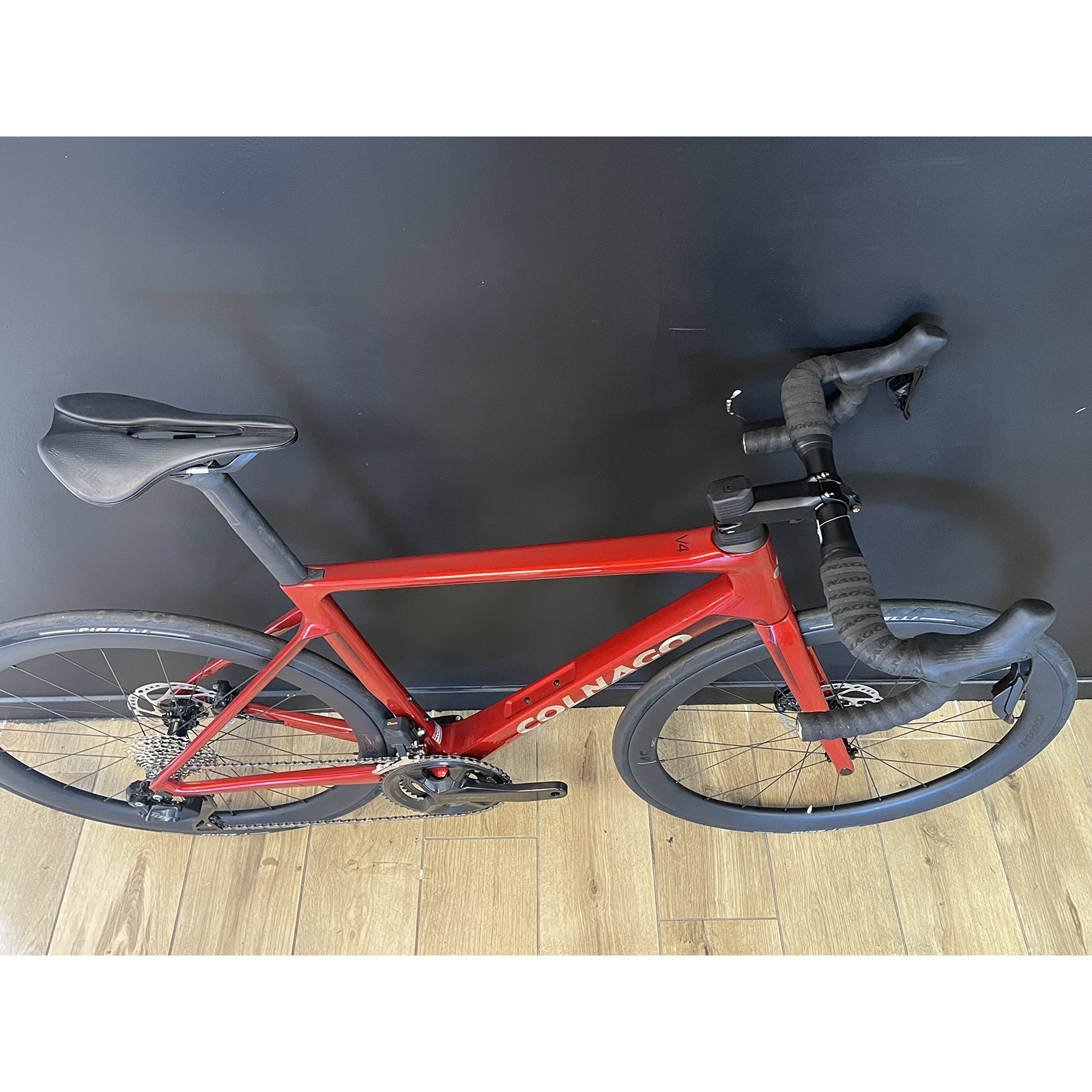 Colnago V4 Shimano 105 R7170 DI2 12s Vision SC 45 Racefiets Rood
