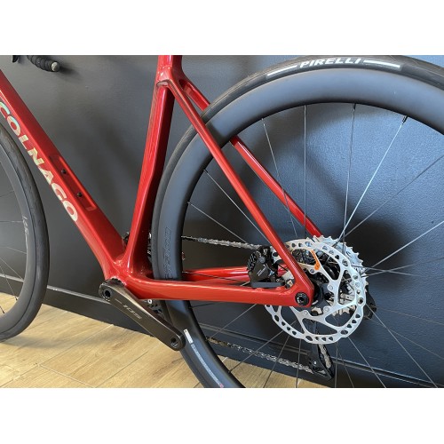 Bicicleta de estrada Colnago V4 Shimano 105 R7170 DI2 12s Vision SC 45 Vermelha