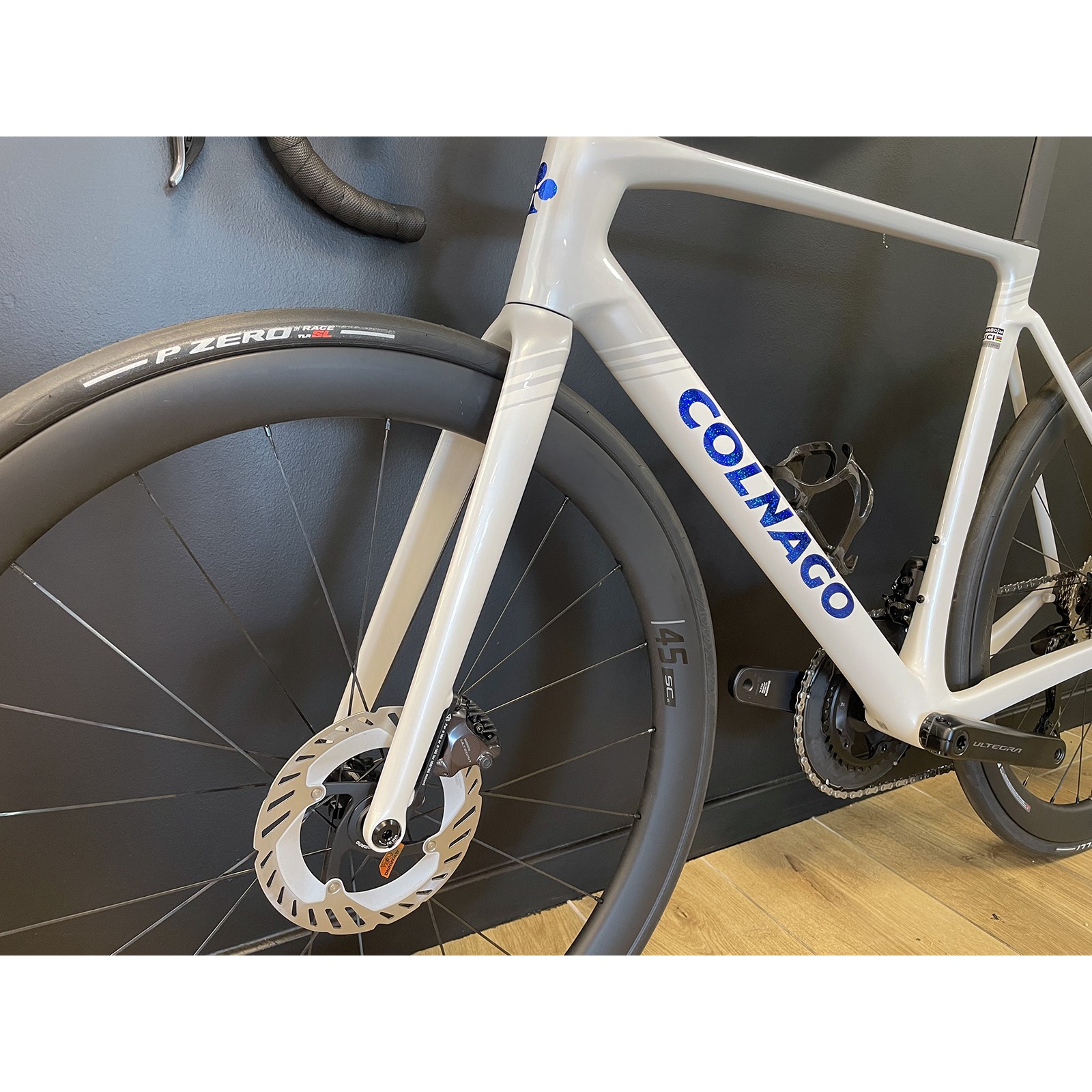 Bicicletta da corsa Colnago V5Rs Shimano Ultegra R8170 DI2 12 velocità Vision SC 45 bianca