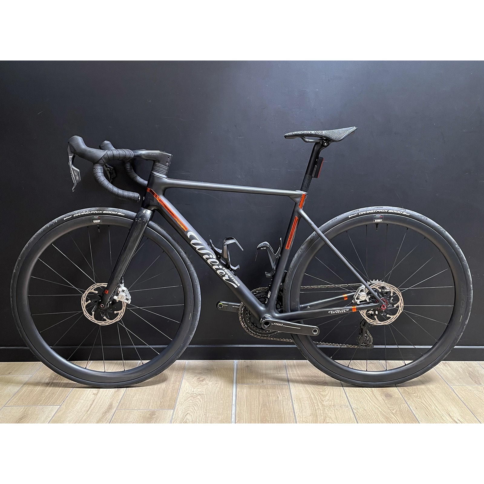 Wilier Verticale SLR Red AXS 2025 used carbon road Bike , size S
