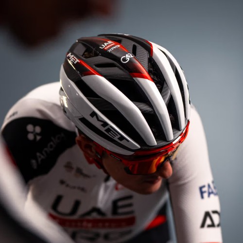 Casco de ciclismo Met Trenta 3K Carbon MIPS UAE Team Emirates XRG