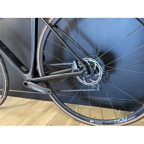 Bicicleta de carretera Giant TCR Advanced SL 1 Disc Force AXS de carbono usada, modelo 2022 - talla M