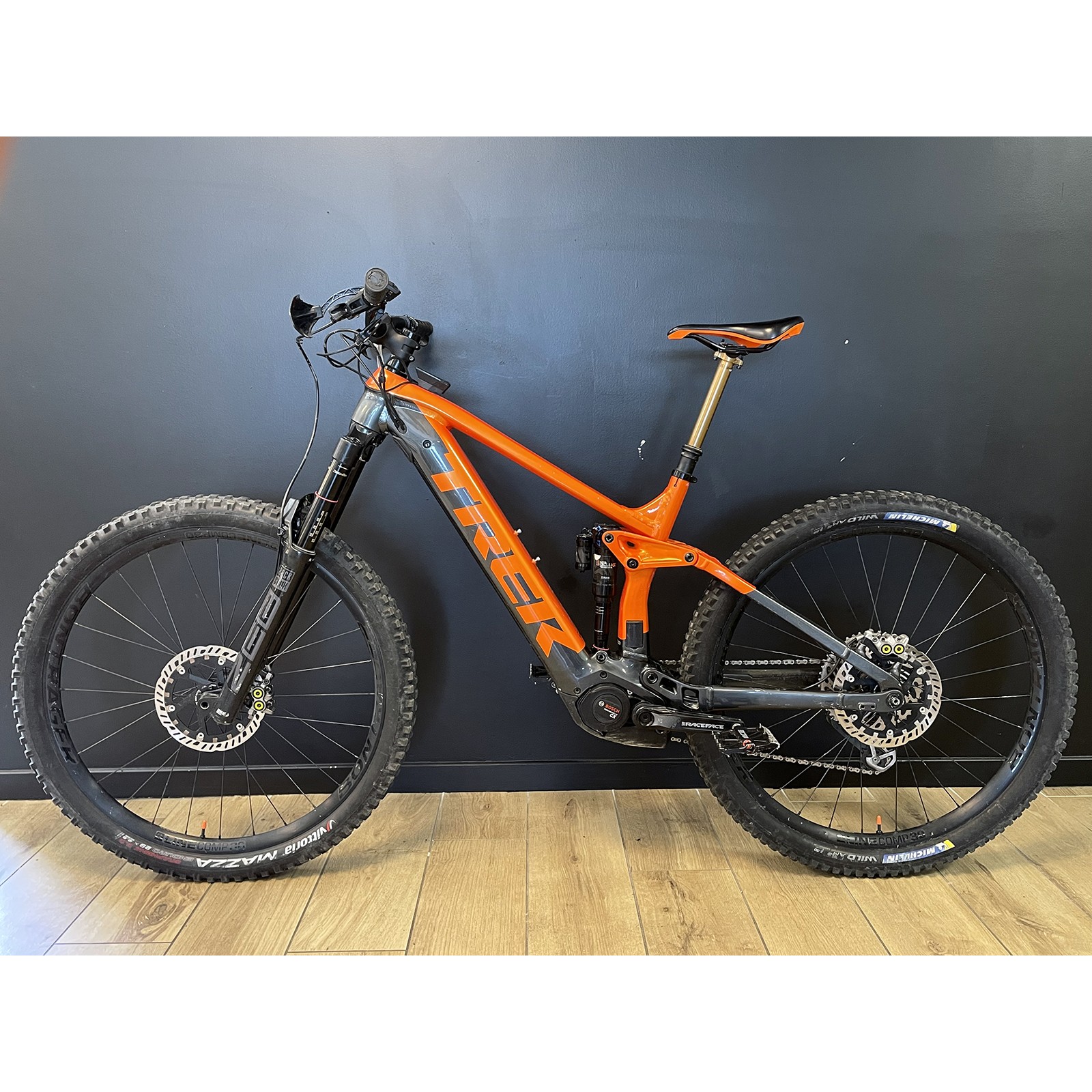 Trek Fuel Exe 9.8 XT - Usada - Bicicleta de montaña eléctrica reacondicionada
