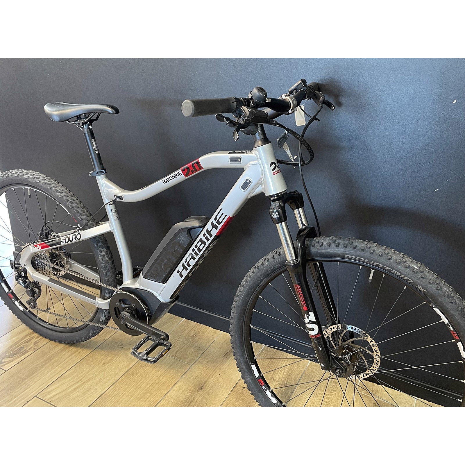 Trek Fuel Exe 9.8 XT - Usada - Bicicleta elétrica de montanha reformada