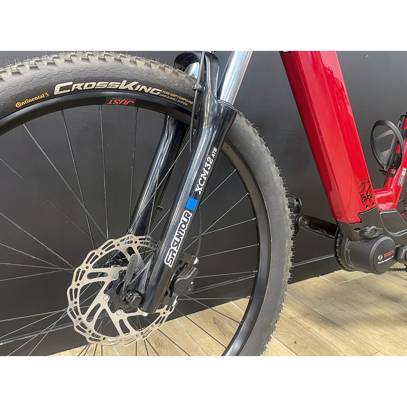 E-Bike Moustache E-Bike, Samstag, 27., im Angebot, Bosch Perf Line rot 500Wh, Größe S, ab 2025