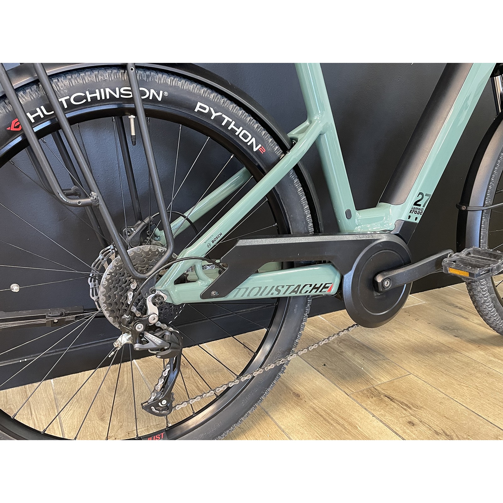 E-Bike usada Samedi 27 X Road 2 Bosch Active Line Plus 400Wh tamanho L 51 verde 2022