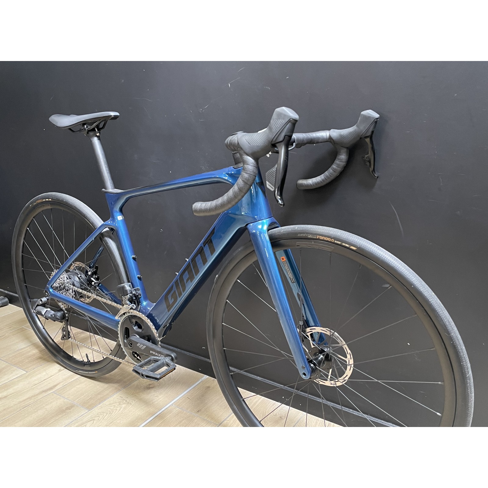 E-Bike E-Rennrad Giant Defy Advanced E+ Elite 2 Rival AXS Sea Sparkle 2025 - Größe M