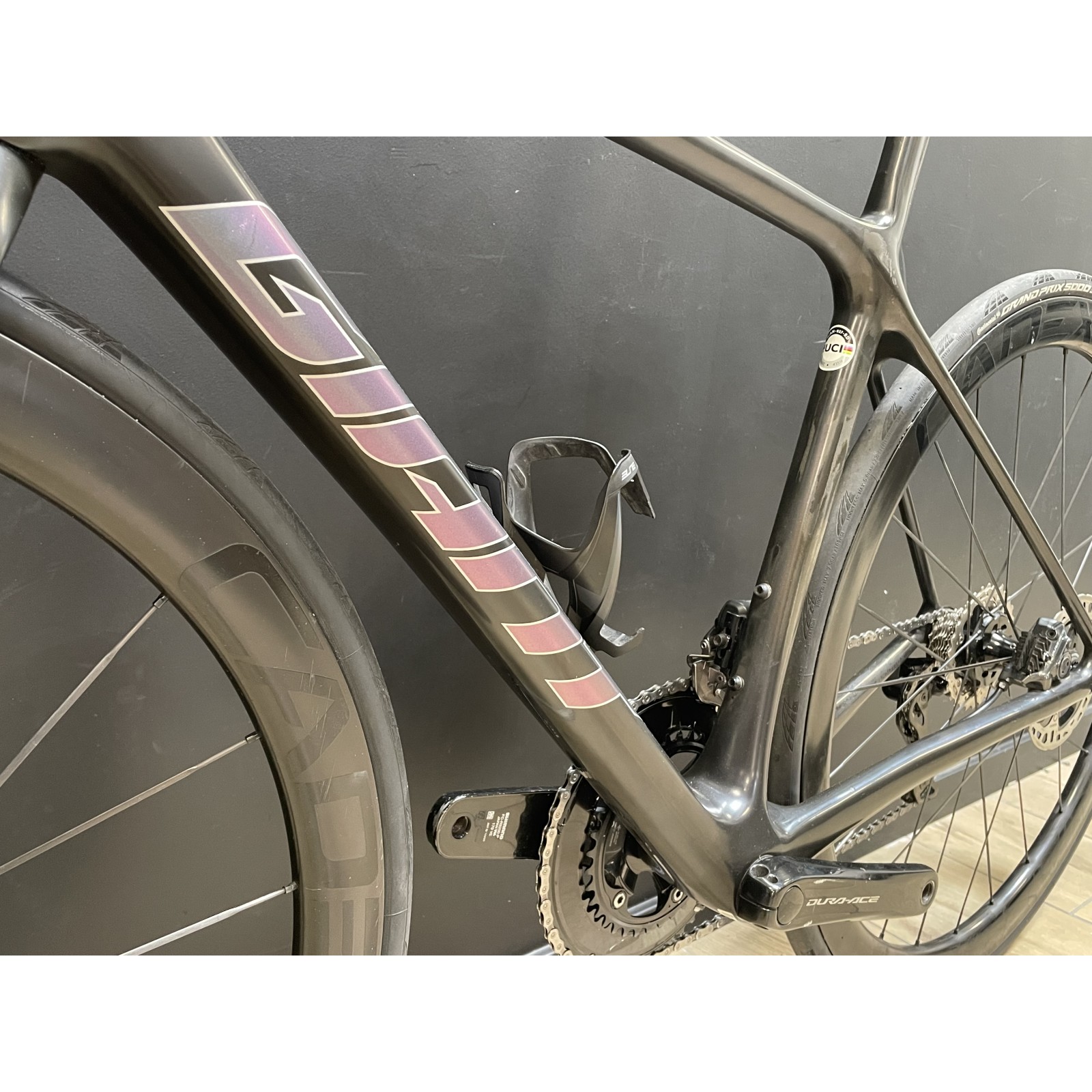 Bicicleta de estrada Giant TCR Advanced SL 0 Dura-Ace Di2 em carbono bruto 2025 usada - Tamanho P (53,5 cm)