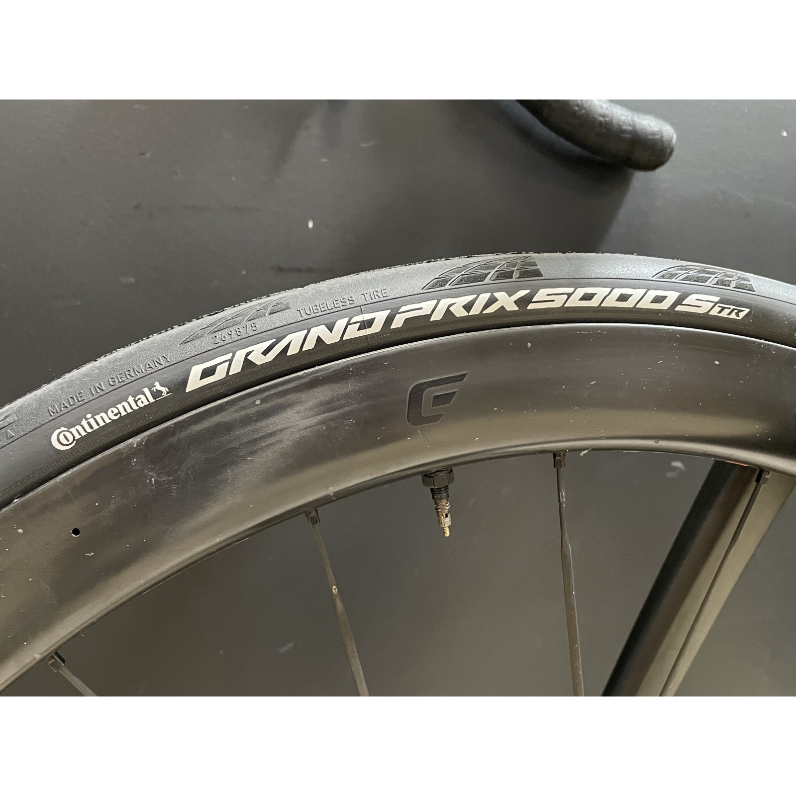 Bicicleta de carretera Giant TCR Advanced SL 0 Dura-Ace Di2 de carbono crudo, usada, modelo 2025 - Talla S (53,5 cm)